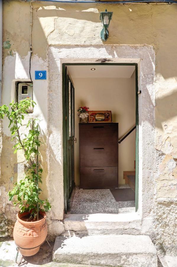 Luminous 2Bd Stone Apt In The Alleys Of Corfu Town Εξωτερικό φωτογραφία